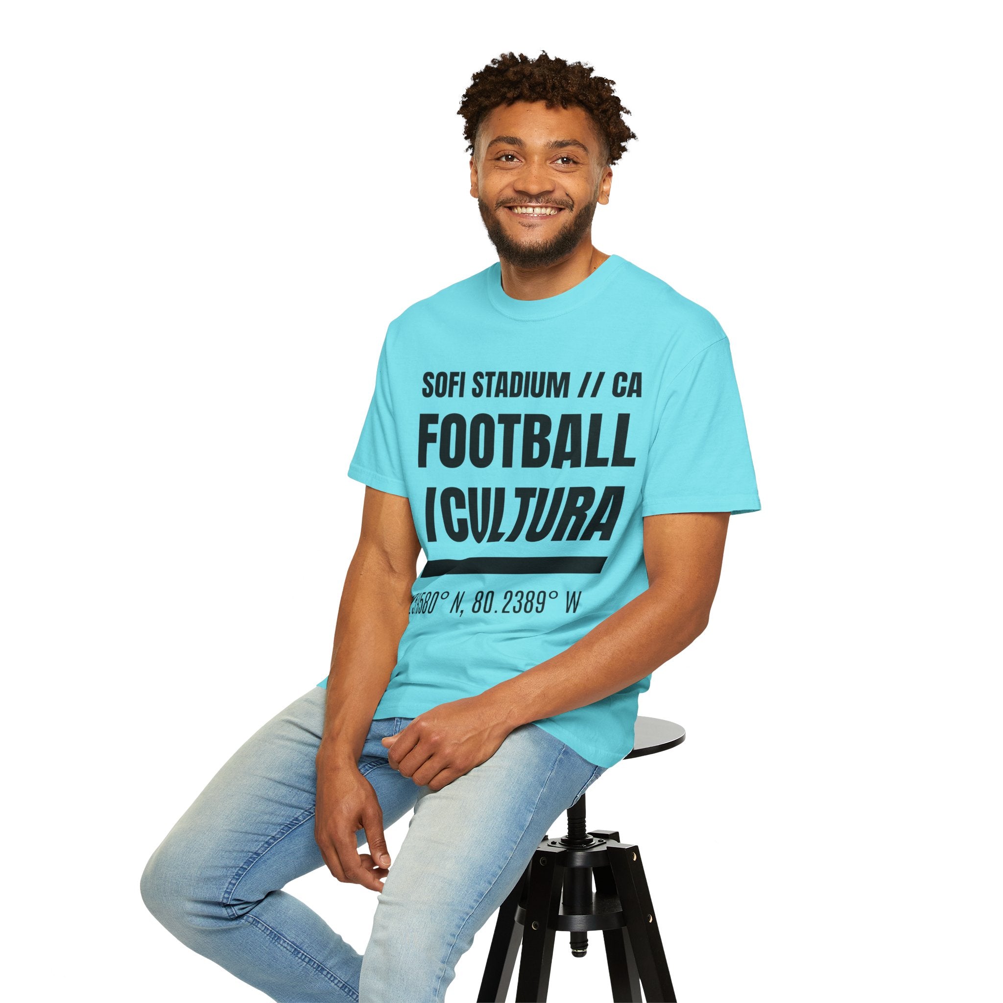 SoFi Stadium - Football Cultura Heavyweight Tee